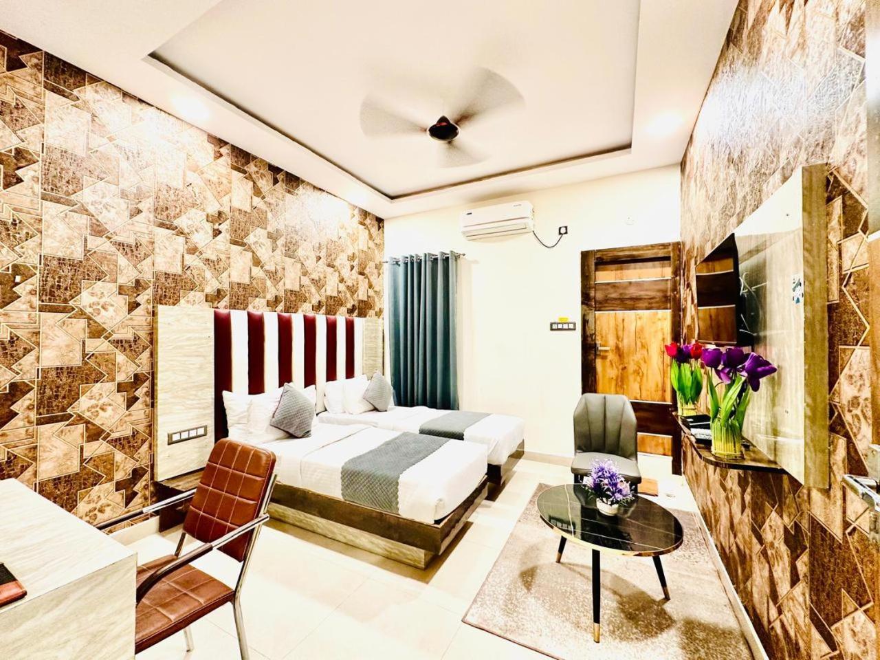 Hotel Sky International- Airport Zone Hyderabad Shamshabad Luaran gambar