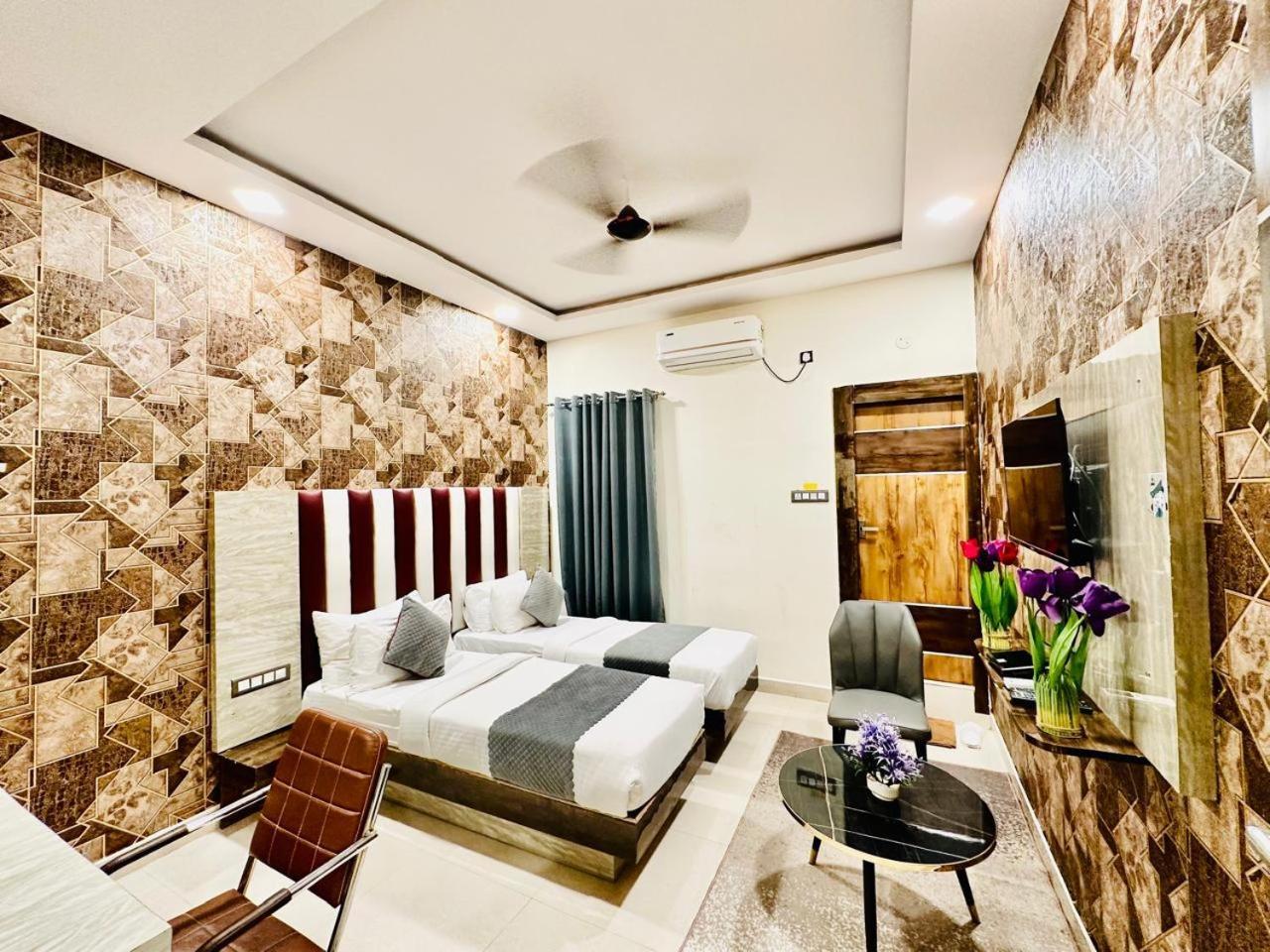 Hotel Sky International- Airport Zone Hyderabad Shamshabad Luaran gambar