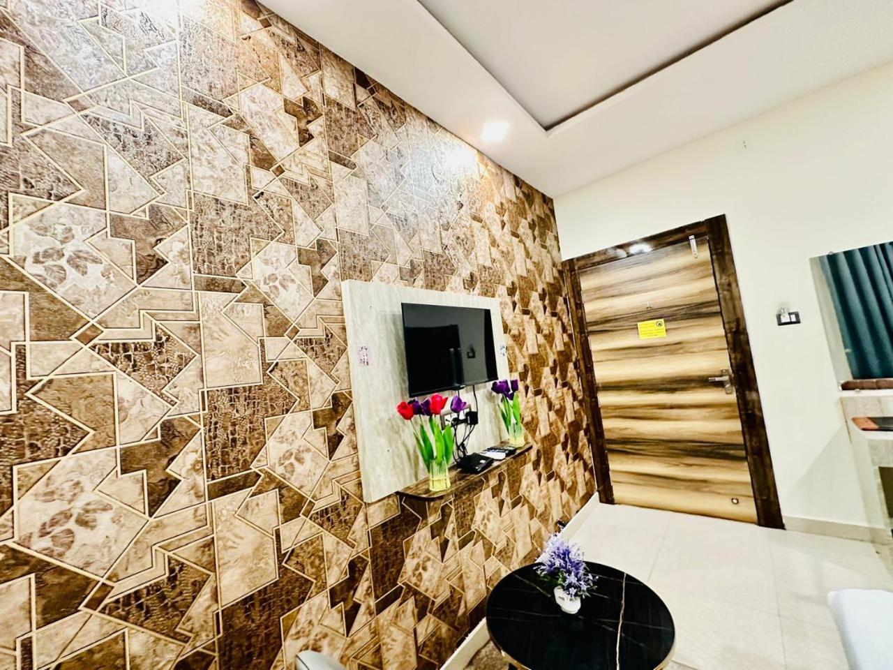 Hotel Sky International- Airport Zone Hyderabad Shamshabad Luaran gambar
