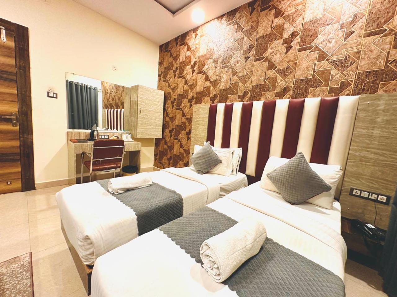 Hotel Sky International- Airport Zone Hyderabad Shamshabad Luaran gambar
